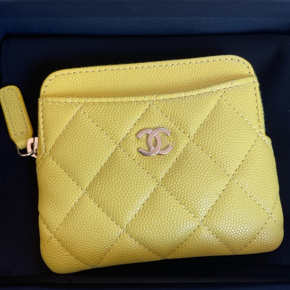 Classic Zipped Cardholder